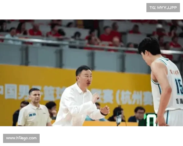 CBA球队主教练临场指挥风格比较 CBA球队主教练临场指挥风格比较