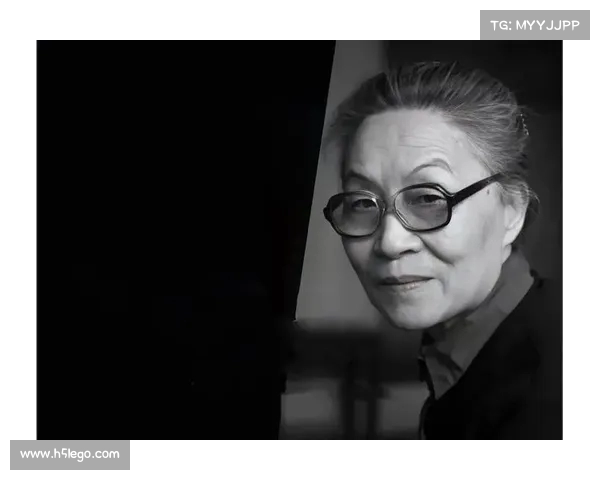 从杨绛的独处中领悟生活的真谛:一个人喝茶,一个人散步,一个人旅行 从杨绛的独处中领悟生活的真谛:一个人喝茶,一个人散步,一个人旅行